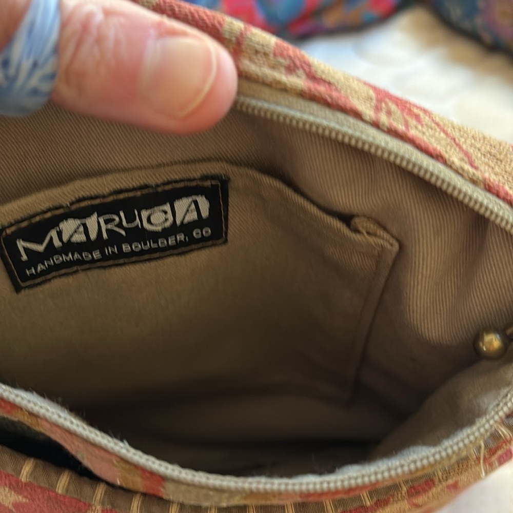 Messenger Bag - Picture 4 of 5